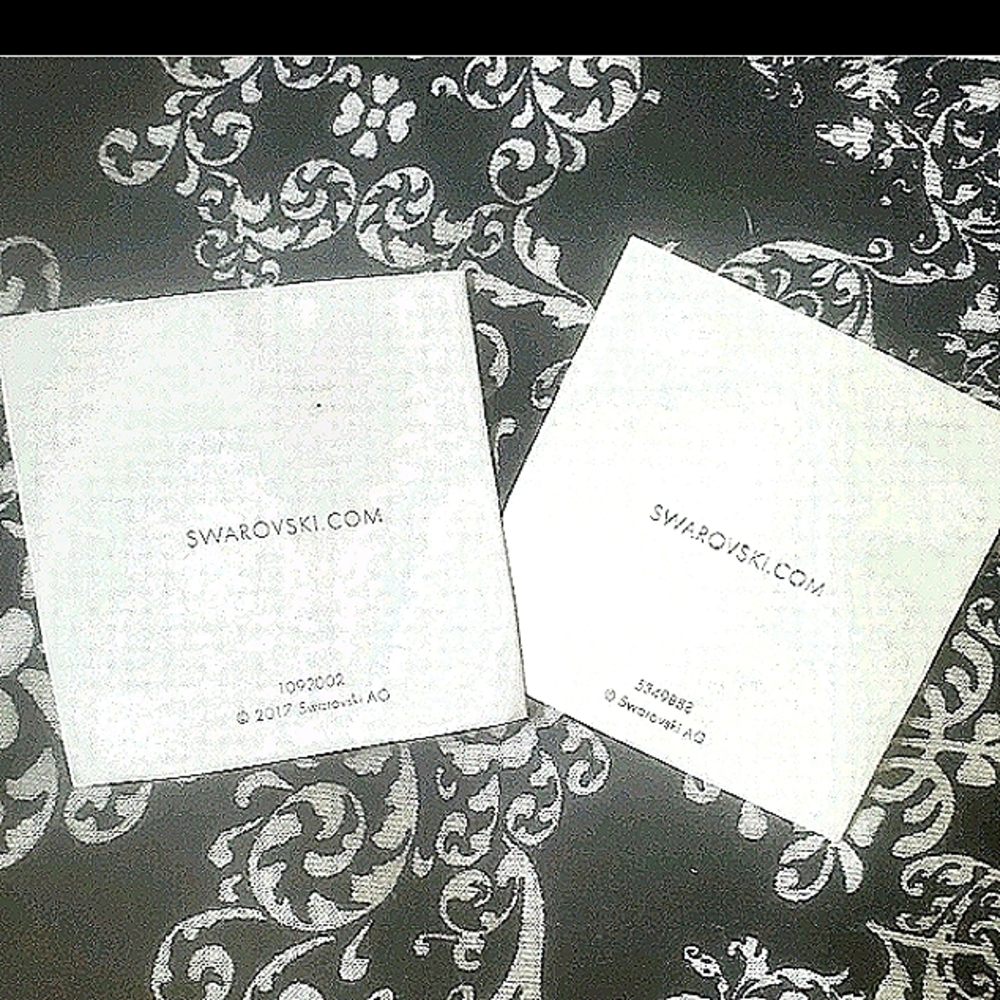 Swarovski Crystal And Glass Tea Light / Candle Holder / Votive Holder in Box - Picture 4 of 11